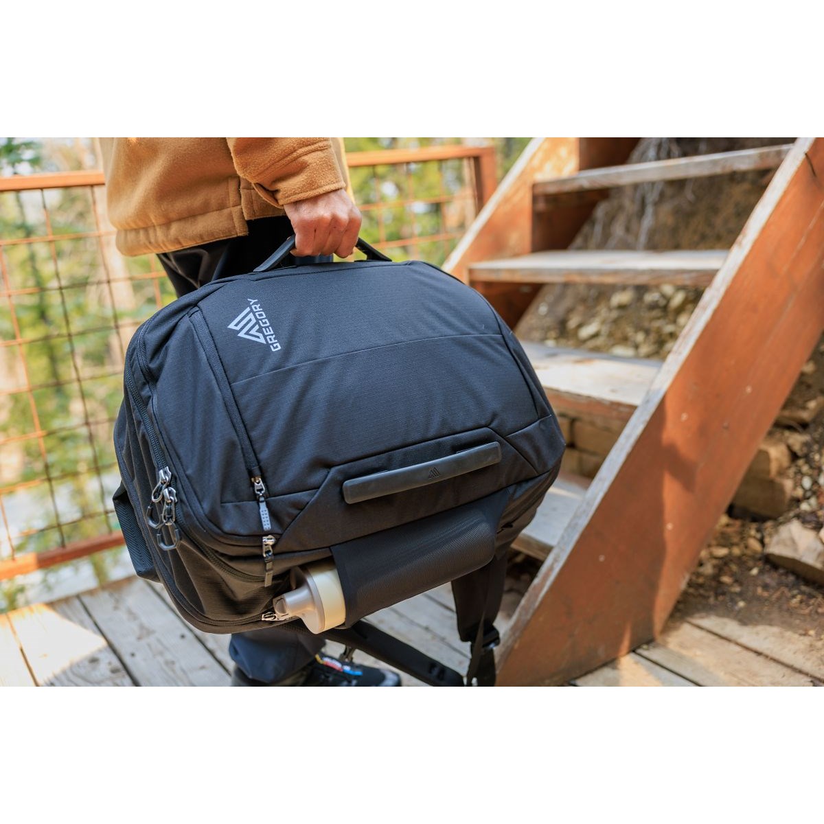 Batoh Gregory Border 40 black lichen Gregory 10031642 L-11