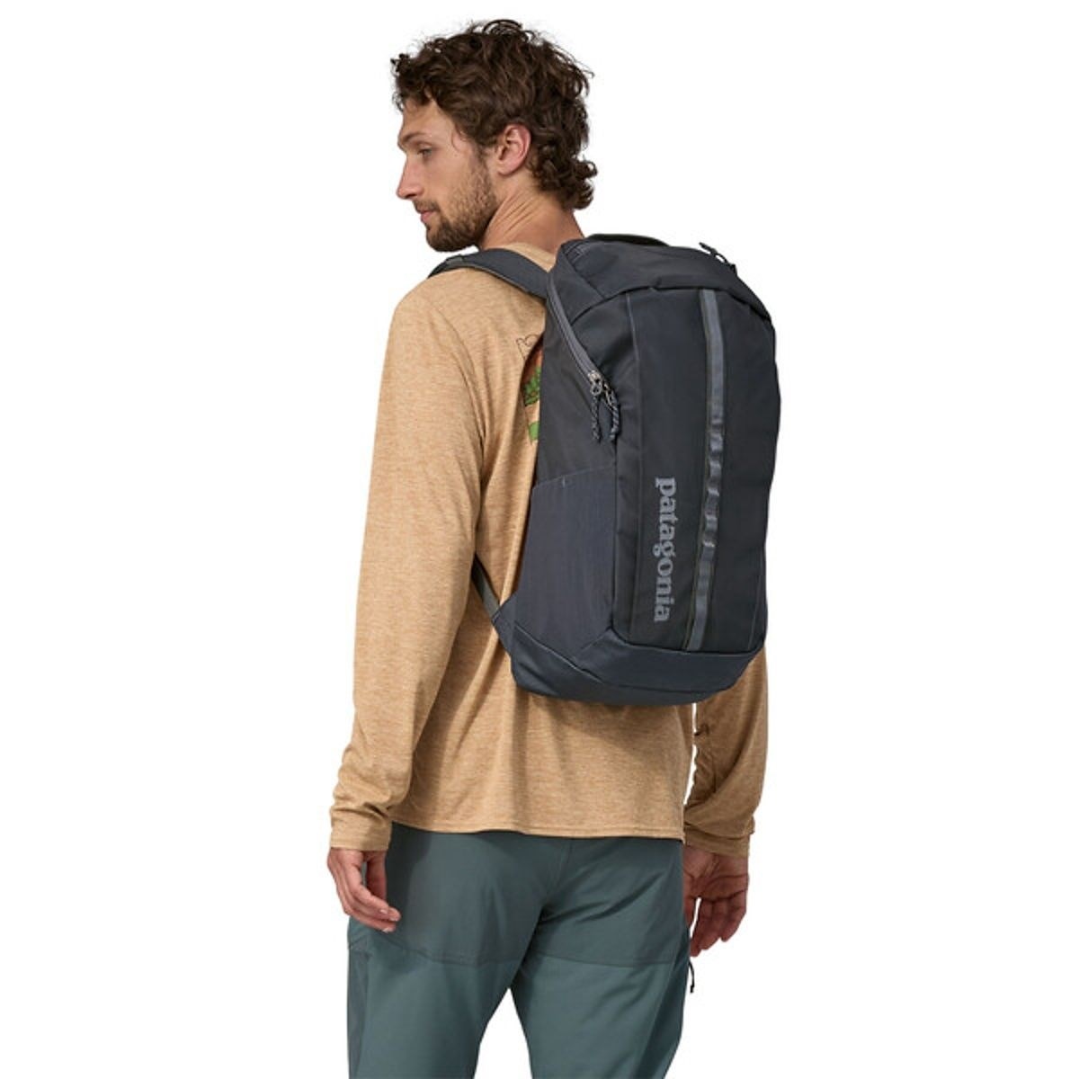 Batoh Patagonia Black Hole Pack 25l smolder blue Patagonia Europe Cooperatief U.A. 10030632 L-11