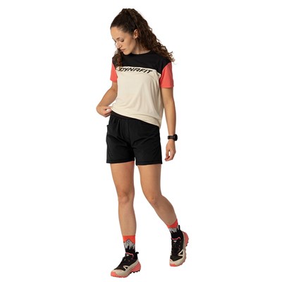 Kraťasy Dynafit Traverse Hybrid Shorts W black out Dynafit 10033245 3
