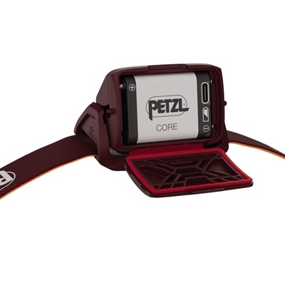 Čelovka Petzl Actik Core 625 red Petzl 10032615 6