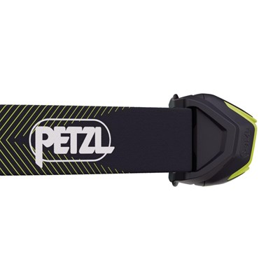 Čelovka Petzl Actik Core 625 green Petzl 10033520 3